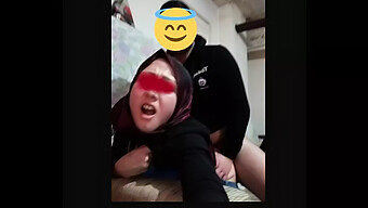 Ragazze Turche Amatoriali Si Fanno Scopare Il Culo In Questo Video Fatto In Casa