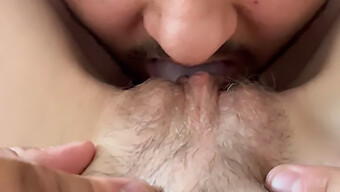 Amateur Wife'S Hairy Pussy Licked Close Up