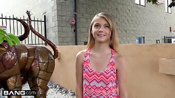 Petite Teen Hannah Hays Gets A Blowjob In Public