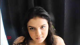 18-Vuotias Latina Webcam Malli Saa Suihin Ja Cumshot