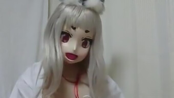 La Giapponese Kigurumi Shemale In Un Sexy Costume Di Kitsune