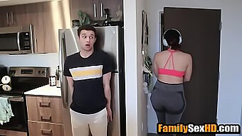 Blowjob And Anal In The Family During The Quarantine