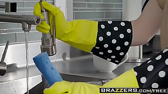 Brazzers - Real Wife Stories - Cute Little Plaything - Rough And Tight Anal Fun